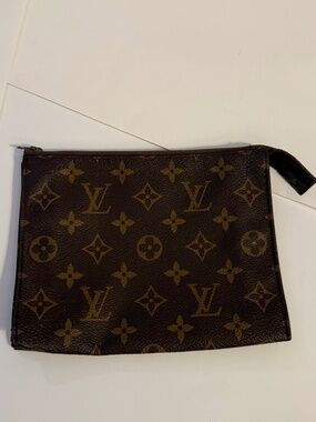 Vintage LV Pouch